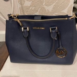 Michael Kors Sutton medium satchel, tote bag